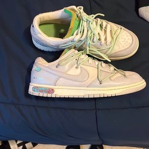 Off white Nike dunk lot 07 of 50